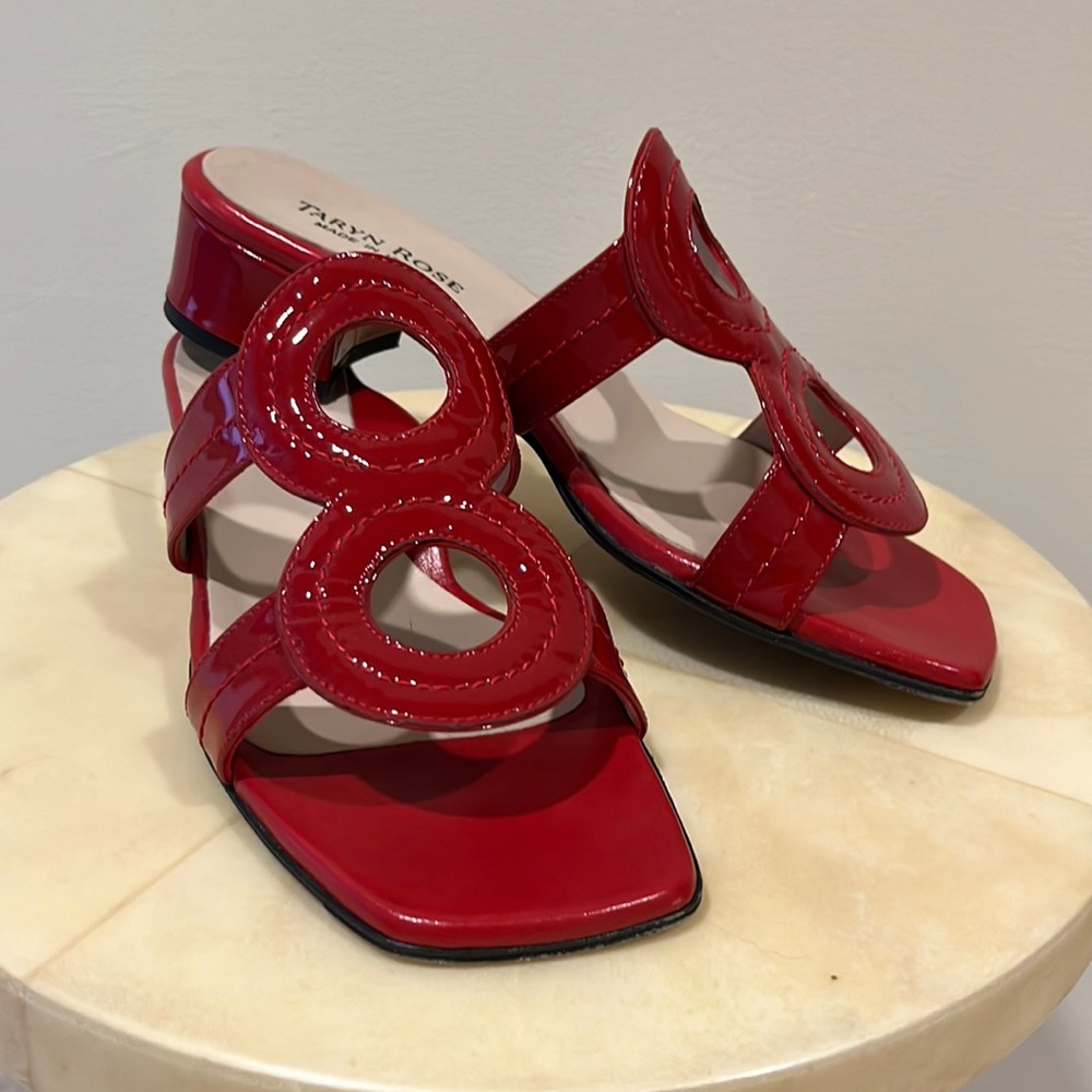 Woman’s shoes